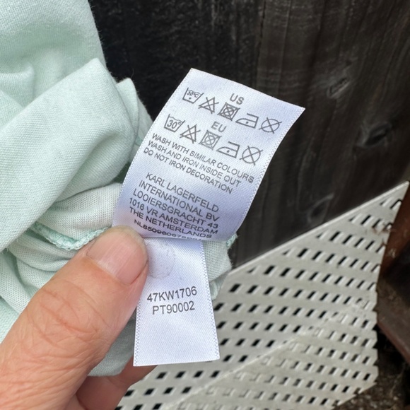 Karl Lagerfeld T-shirt with choupette size Medium - Picture 4 of 7